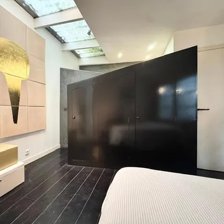 Maison Loft De 100 M Avec Jardin à Hébergement de vacances *