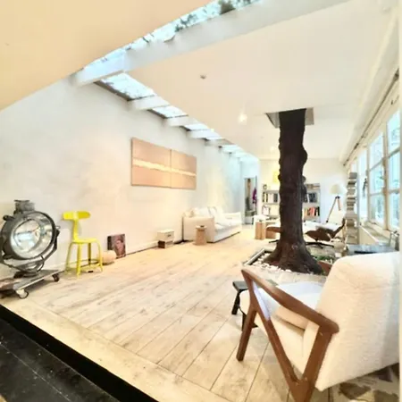 Maison Loft De 100 M Avec Jardin à Hébergement de vacances *